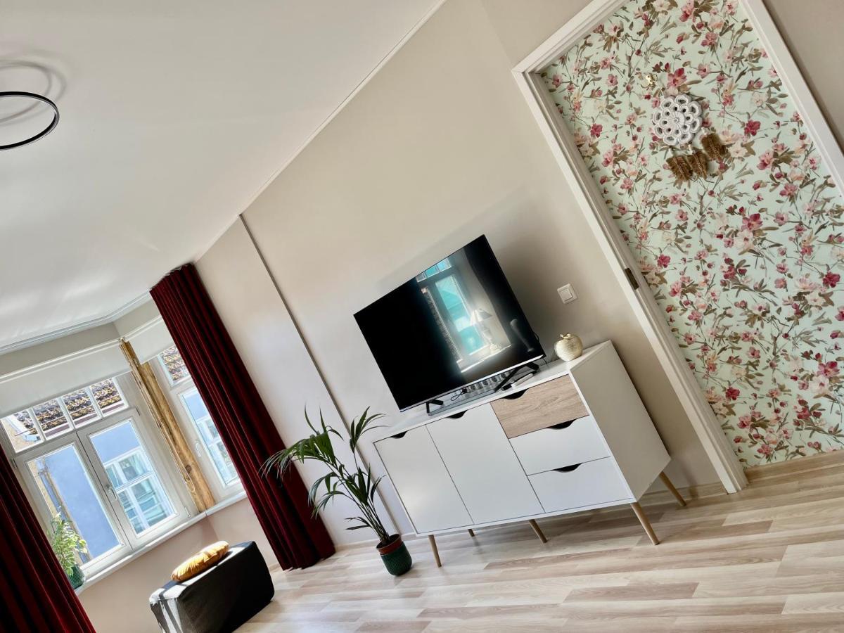 Rueuetli 24-3 Apartment Parnu Luaran gambar